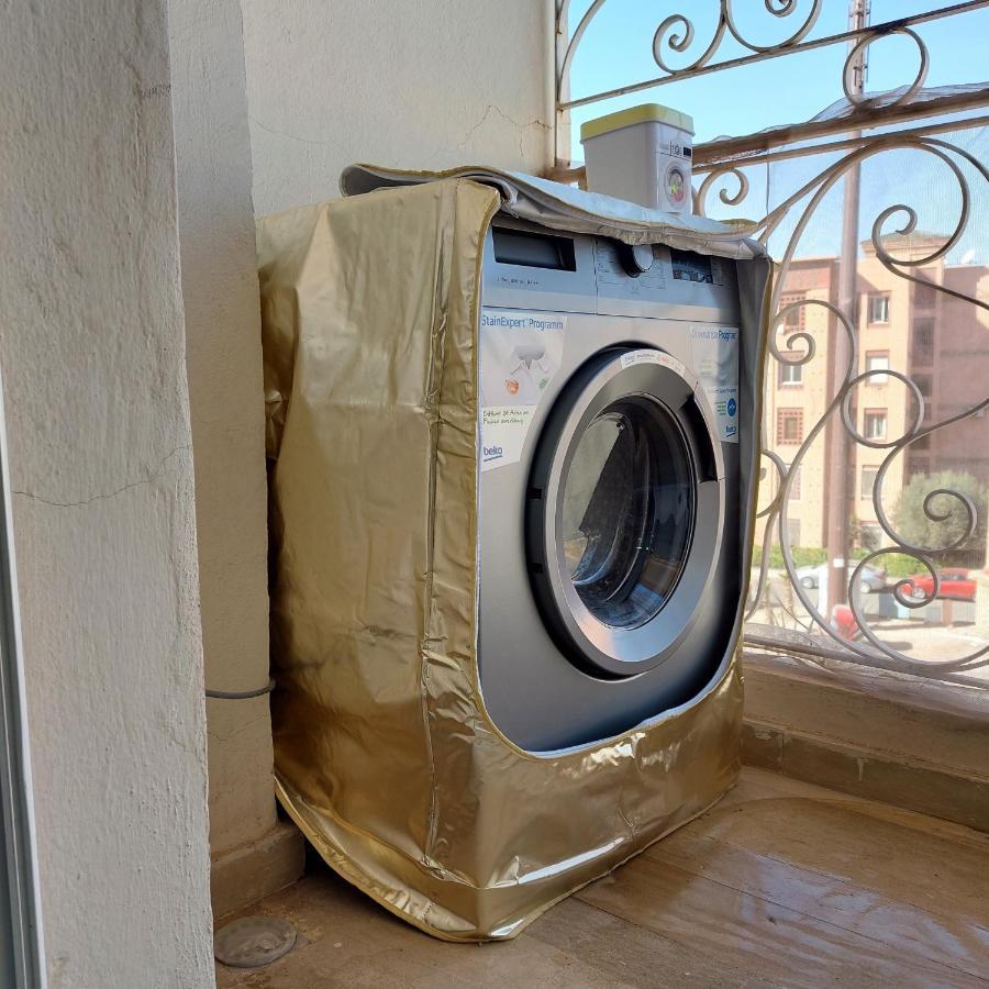 Appartement Pour Familles En Residence Avec Piscine Et Wifi Marrakesh Exterior photo